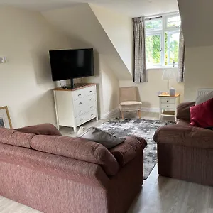 Apartment Flat In Quiet Location, Nottingham