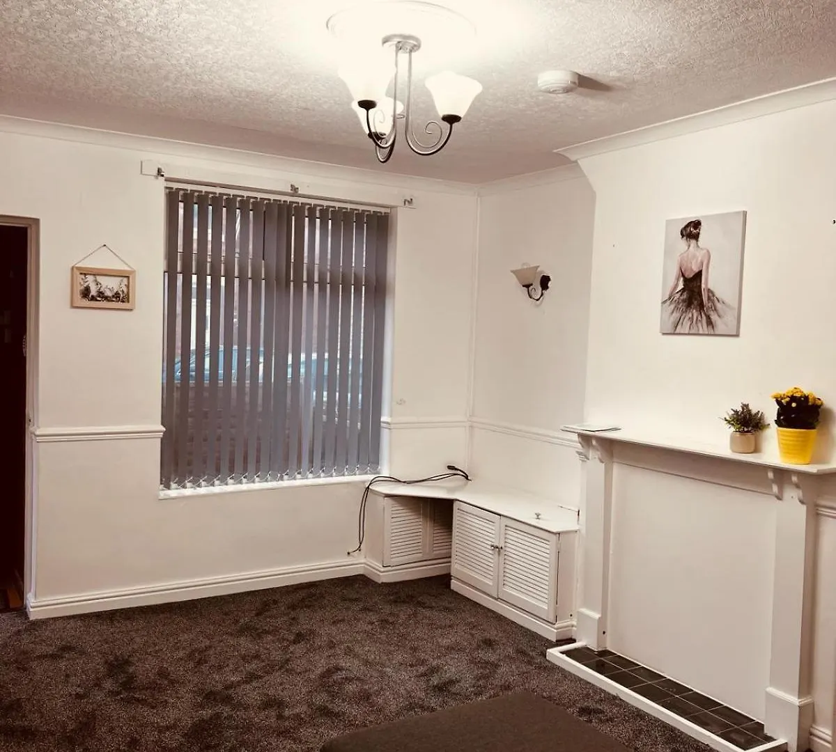 Holiday House Near Football Ground Nottingham